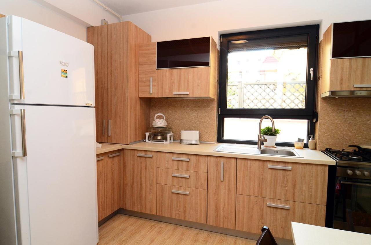 Luxury Apartment By The Park / Arch Of Triumph Букурещ Екстериор снимка