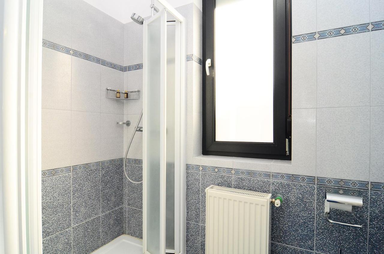 Luxury Apartment By The Park / Arch Of Triumph Букурещ Екстериор снимка